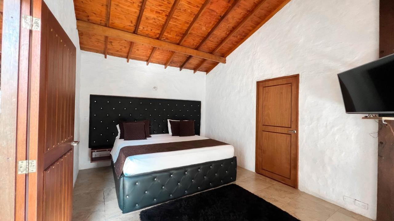 Hotel Campestre El Molino Dapa Cali Yumbo Bagian luar foto