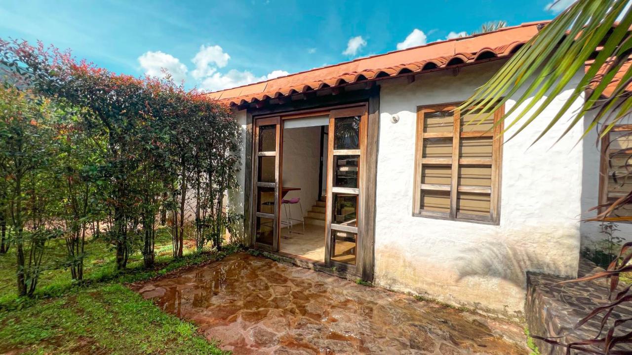 Hotel Campestre El Molino Dapa Cali Yumbo Bagian luar foto